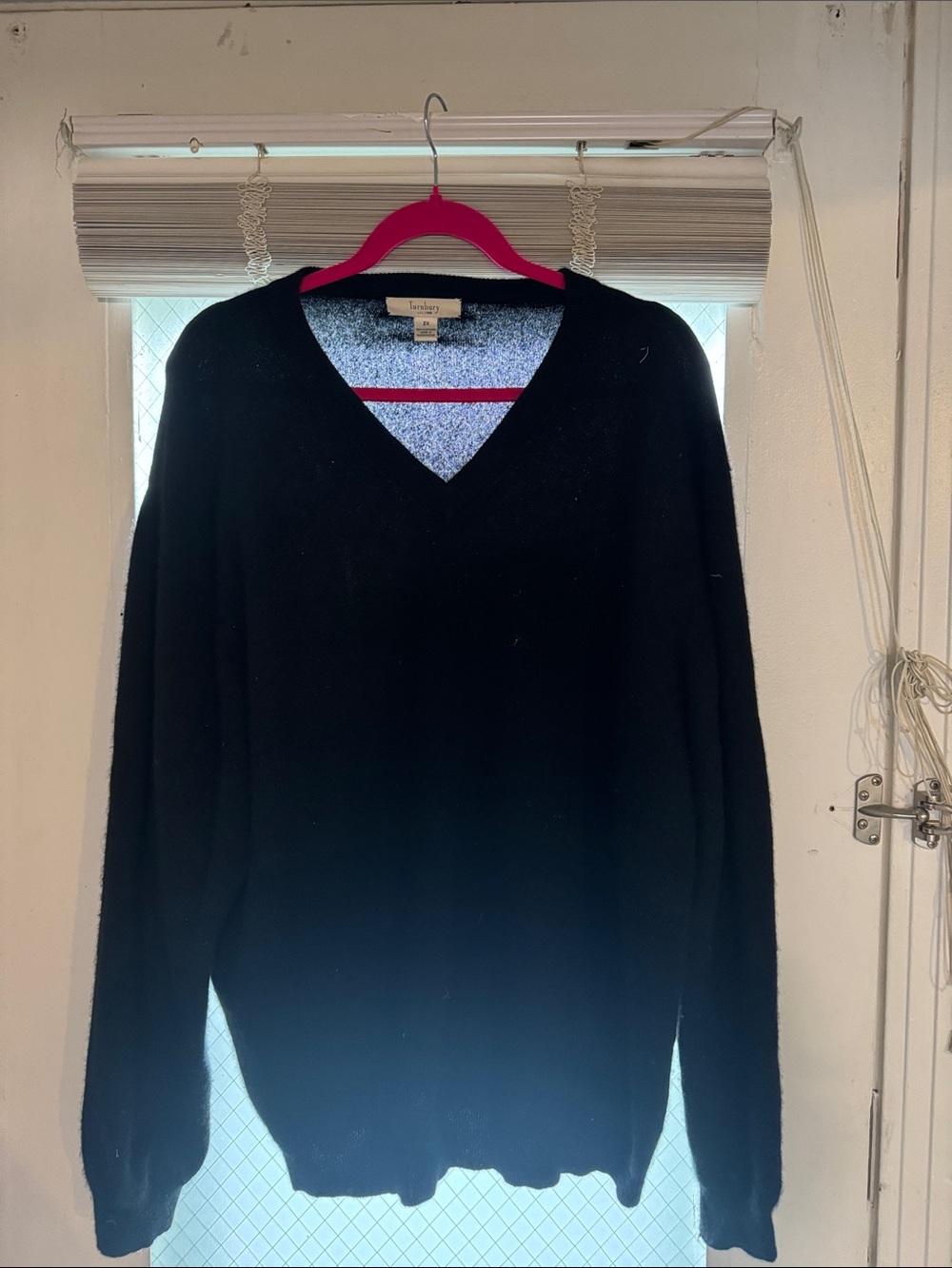 Turnberry Black V-Neck cashmere Sweater